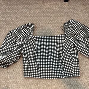 Black and White Checkered Women's Top- Puffed Sleeves